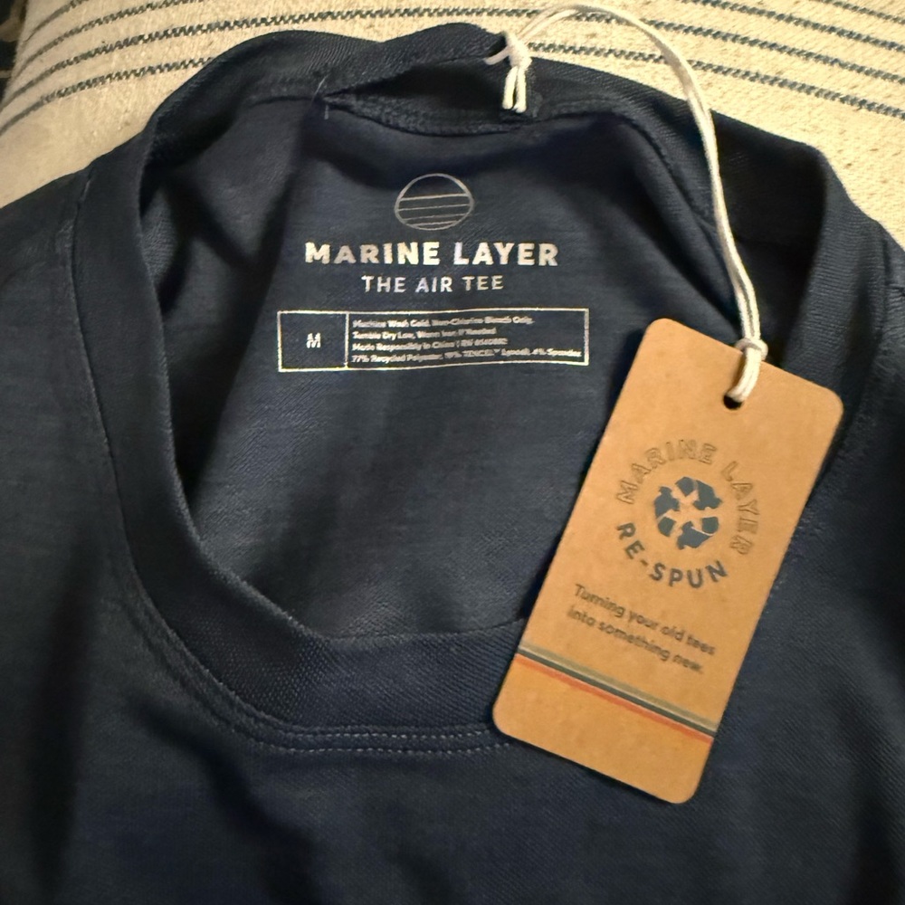 Marine Layer Re-Spun NWT Ultra-Soft "Air Crew Tee" in Vintage Indigo - Picture 7 of 8
